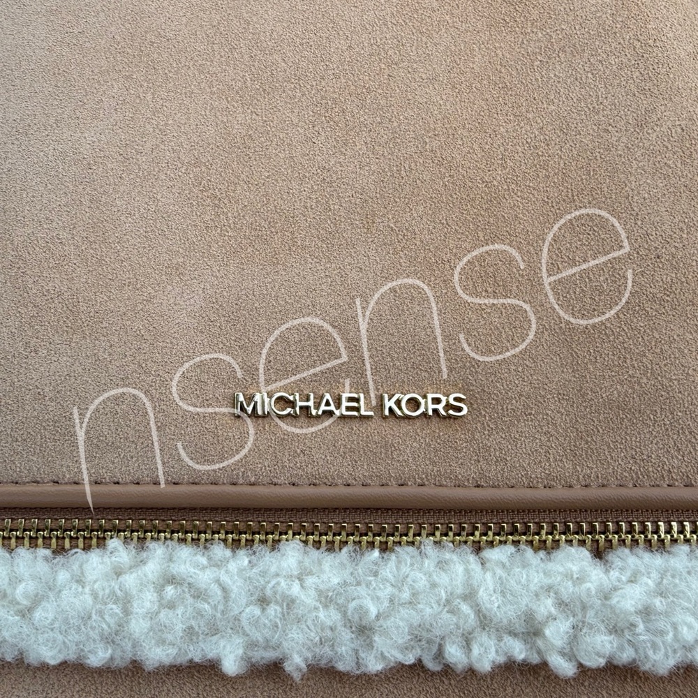 MICHAEL KORS Rhea Medium Backpack - Picture 4 of 7